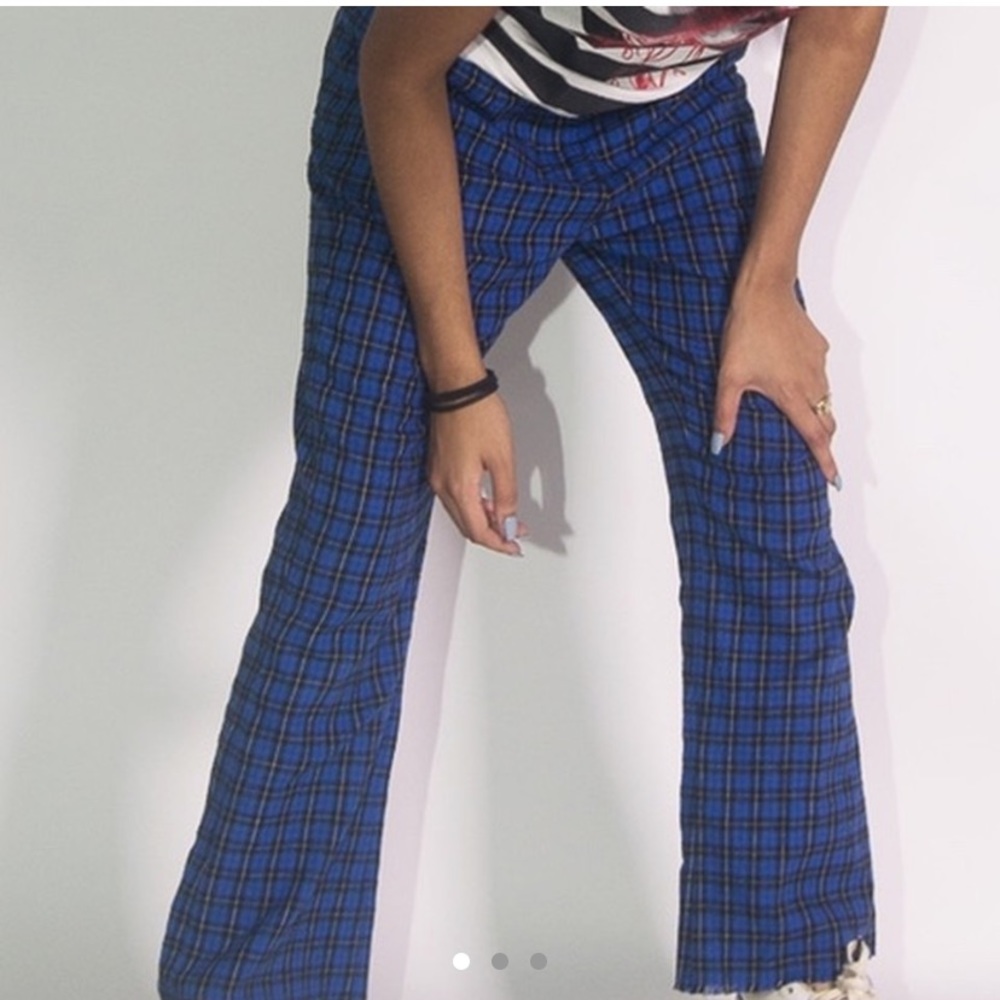 unif plaid pants 6 blue black on trend